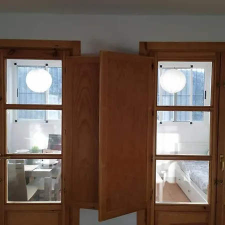 Apartamento En Nevada. La Casa De Isabel Maria Apartment *