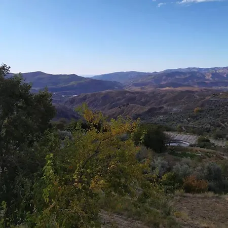Apartamento En Nevada. La Casa De Isabel Maria